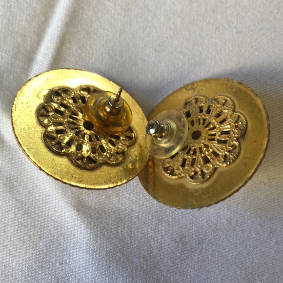 Vintage pearl earrings costume jewelry - Picture 3 of 4